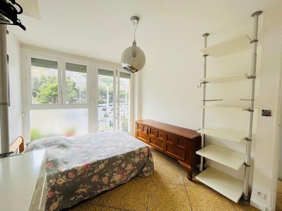 Superbe T3 Au Pieds De Notre Dame De La Garde Apartment Marseille Luaran gambar